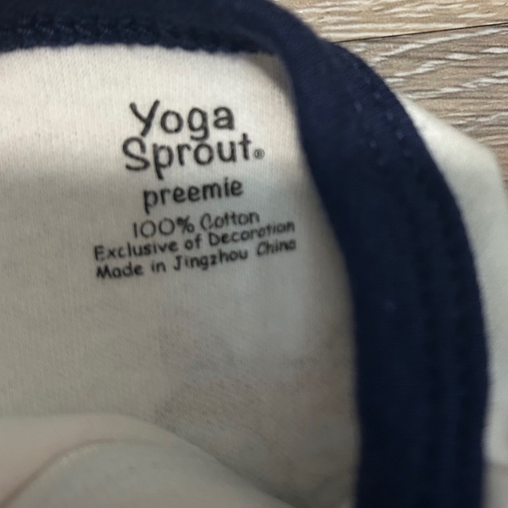 Lot of 2 PREEMIE Yoga Sprout Wonder Nation Footed Zip Sleeper Fox Dinosaur Print - Picture 4 of 5
